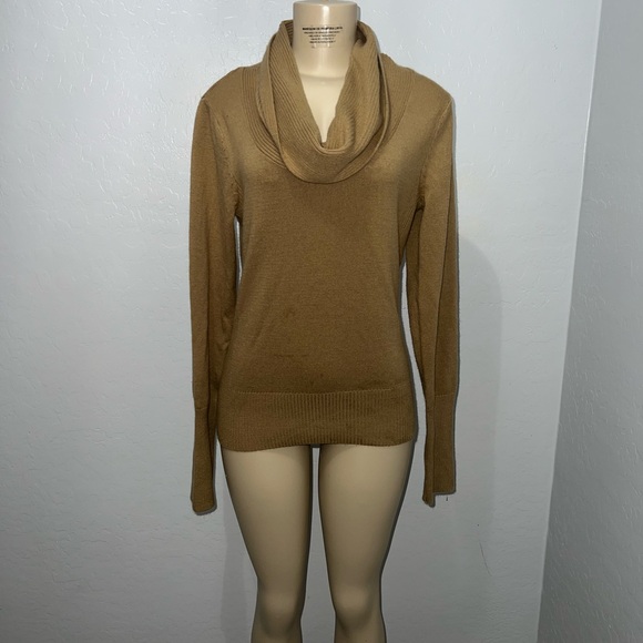 Womens Tan Sweater size Large - Picture 2 of 9